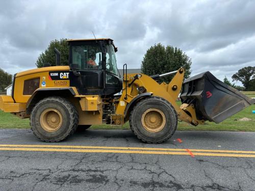 caterpillar-938-rubber-tire-loader